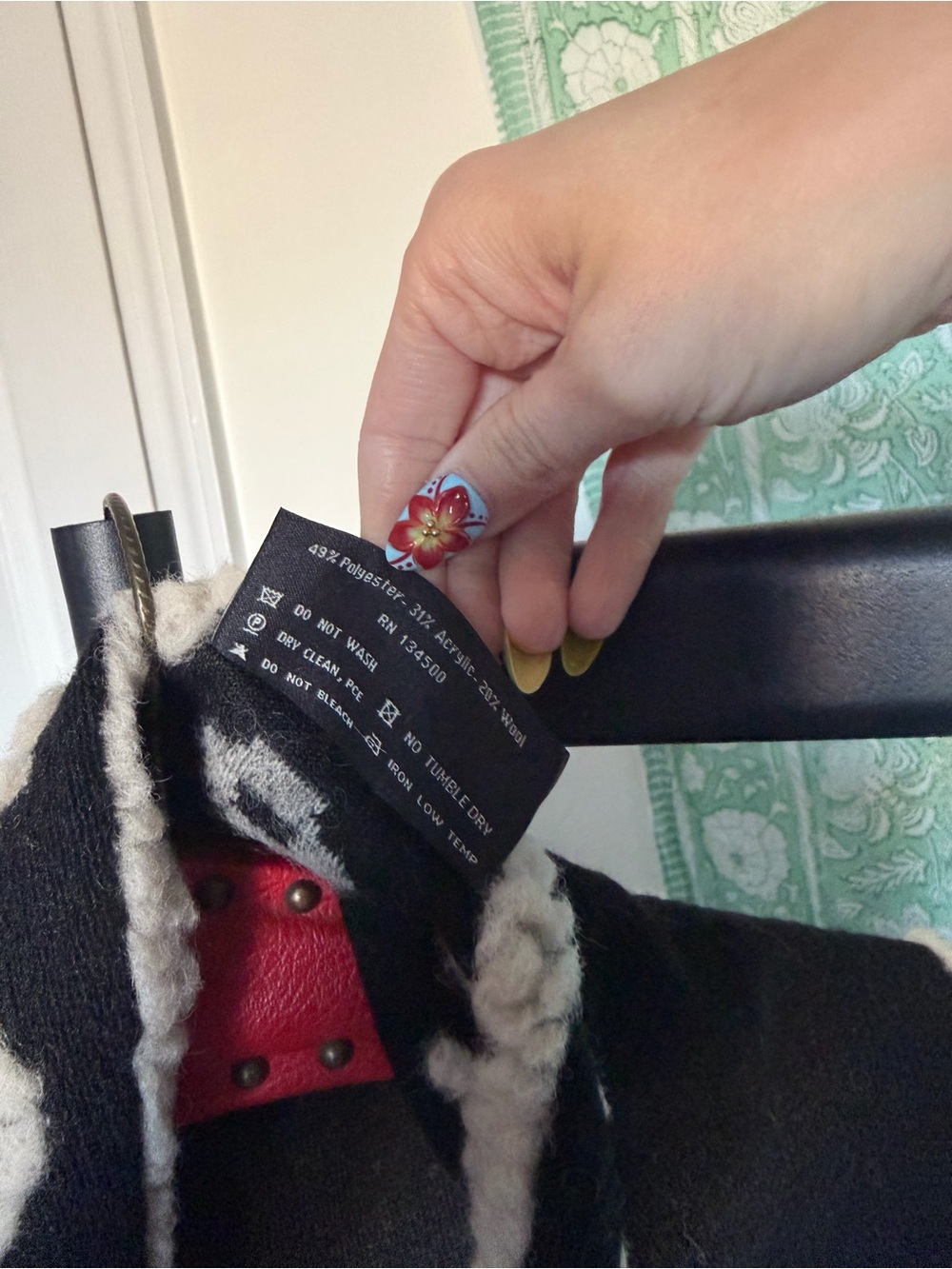 Ryan Micheal Eagle wool blend cape vest one size - Picture 4 of 5